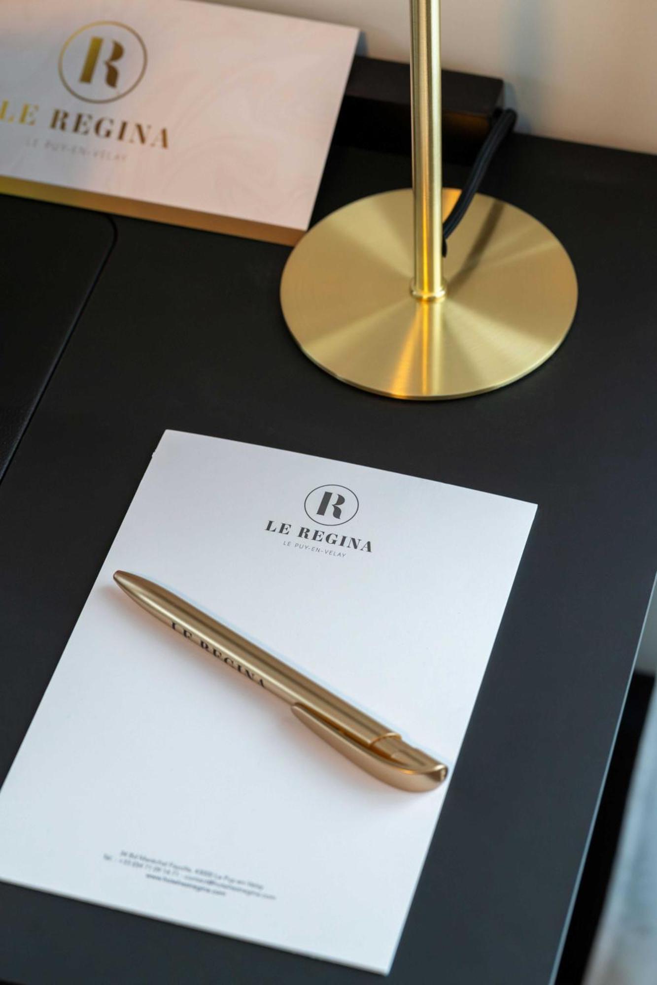 Hotel Et Restaurant Le Regina Le Puy-en-Velay Eksteriør billede
