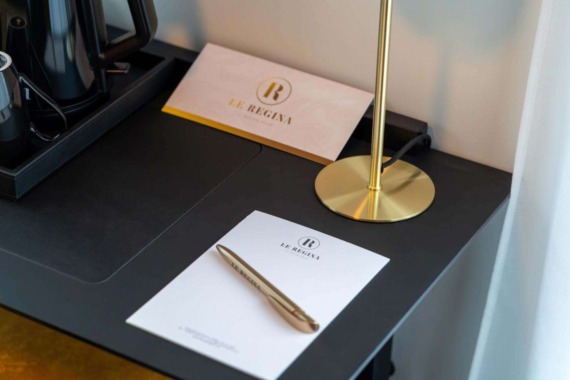Hotel Et Restaurant Le Regina Le Puy-en-Velay Eksteriør billede