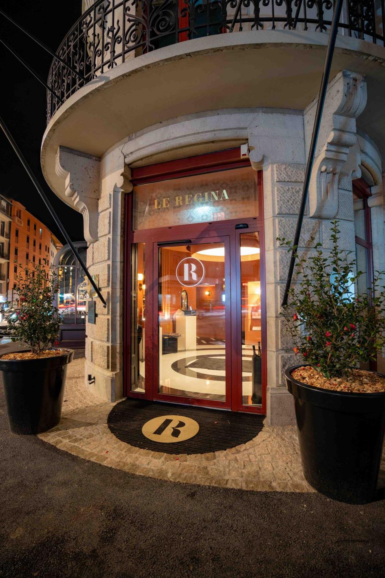 Hotel Et Restaurant Le Regina Le Puy-en-Velay Eksteriør billede