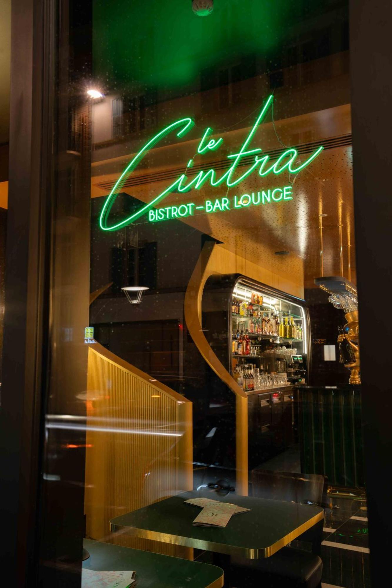 Hotel Et Restaurant Le Regina Le Puy-en-Velay Eksteriør billede